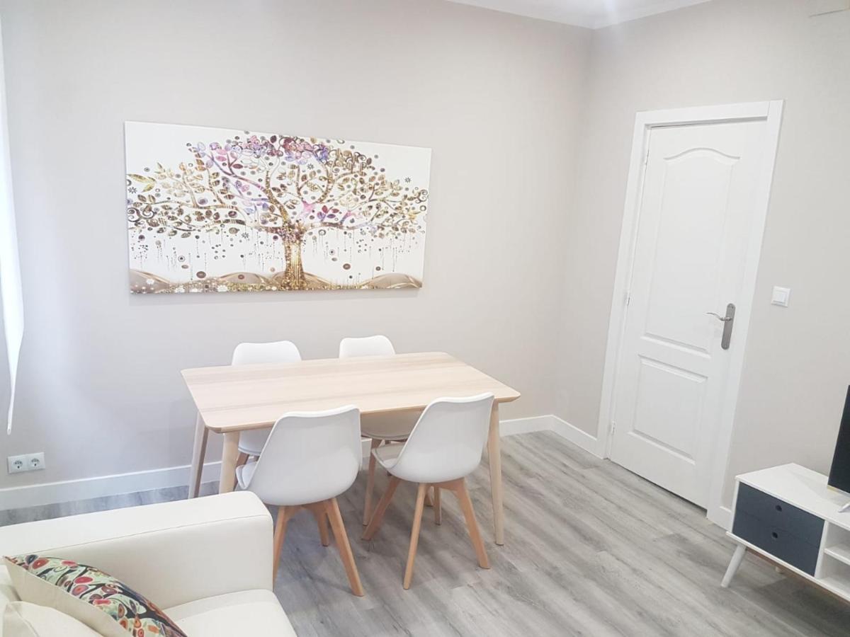 Apartament Cozy With Free Wifi